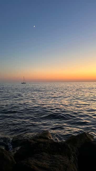 Marseille: Sunset Sailboat Trip - Key Points