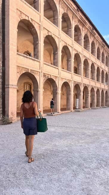 Marseille tour - the language of Mediterranean food - Exploring Marseille’s Historic Centre and Multicultural Influences