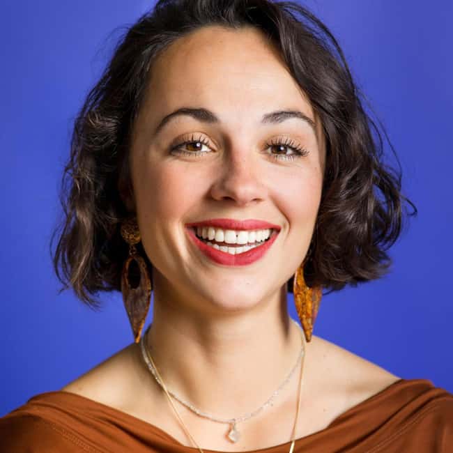 Marseille tour - the language of Mediterranean food - Scenic Stops with Cultural and Historical Significance