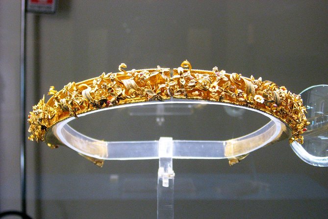 MarTa Archaeological Museum Taranto tour: very impressive great gold artifacts - Key Points