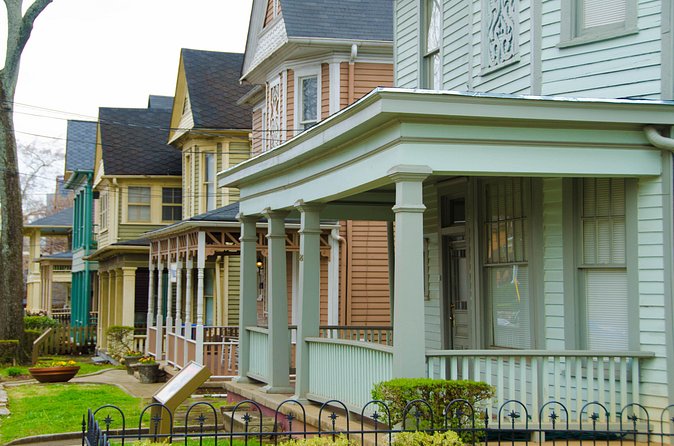 Martin Luther King Jr. History Walking Tour - Walking Through Sweet Auburn’s Historic Streets
