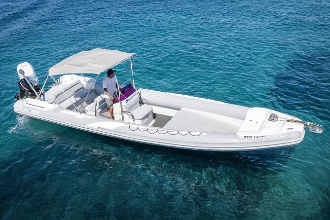 MARVEL SEAWEED 9.6m/32ft Private Boat Tour - The Deck: Sunbathing and Socializing in Style