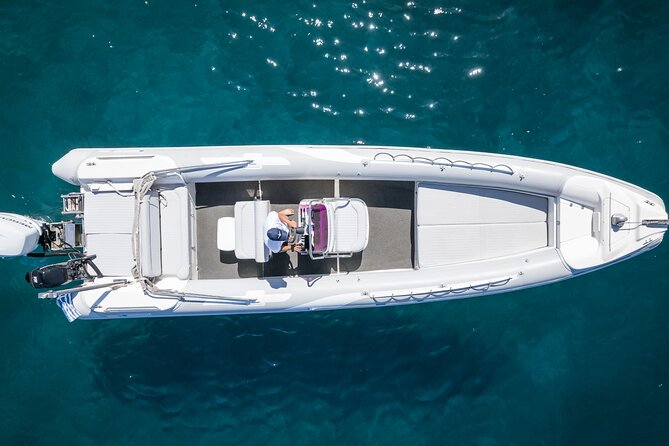 MARVEL SEAWEED 9.6m/32ft Private Boat Tour - Practicalities and Considerations for Tour Participants