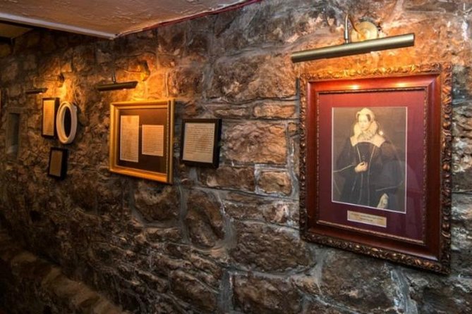 Mary Queen of Scots Luxury Private Tour with Scottish Local - Crossing the Forth Road Bridge with Scenic Views