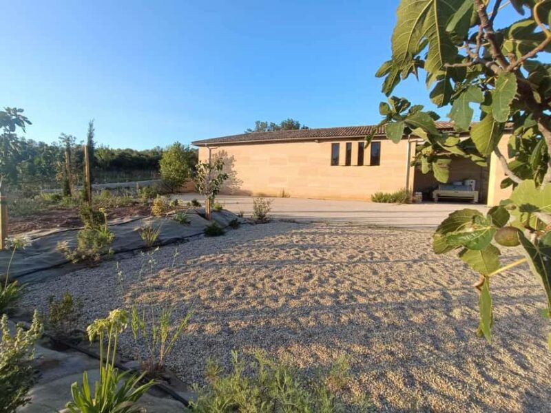 Mas Farchat: Wine tasting and tapas in the heart of nature - Logistics and Group Size for an Intimate Experience