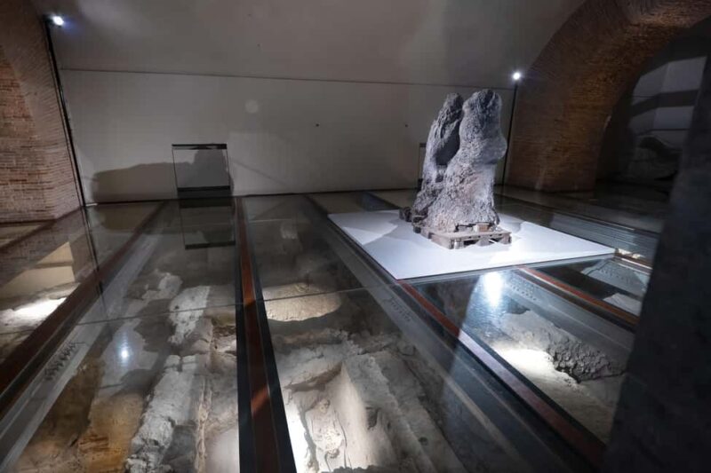 Maschio Angioino Entry Ticket with Smart Digital Guide - Explore Naples’ Iconic Castle with a Digital Guide in Hand