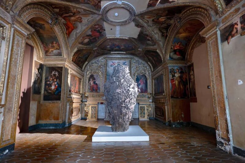 Maschio Angioino Entry Ticket with Smart Digital Guide - Walking Through the Monumental Courtyard and Artistic Spaces