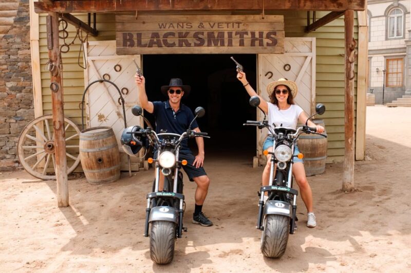 Maspalomas: E-Scooter or E-Bike Tour+Western Town Sioux City - Key Points