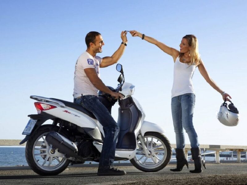 Maspalomas : Rent 8 hours - 7 Days a 125 cc Petrol Scooter - Key Points