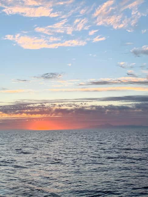 Maspalomas Sunset Sailing Experience - Observing the Coastline: Hotels and the Dunes of Maspalomas