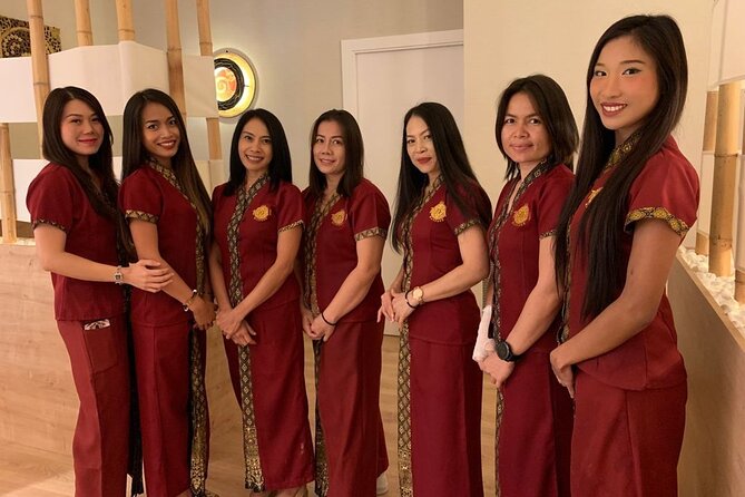 Massage of your choice of 60 min in the same room at THAI MASSAGE ALURA - Aromatherapy and Oil Selection for a Personalized Relaxation