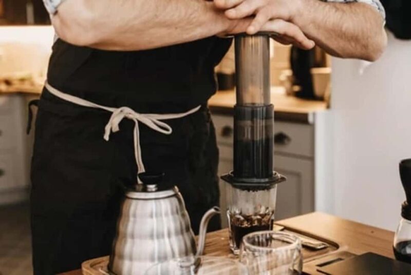 Master Coffee extraction like a Barista in Paris @ Terrah Coffee Shop Lab - Learn Barista Skills in Paris with a Focus on Filter Coffee