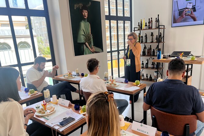 Masterclass Extra Virgin Olive Oil and Table Olives in Rome - Tasting Varieties and Taking Home a Souvenir