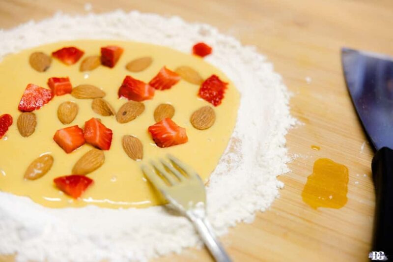 MasterSteak: Tuscan Steak Cooking Class with Unlimited Wine - Baking and Tasting Traditional Cantuccini with Vinsanto