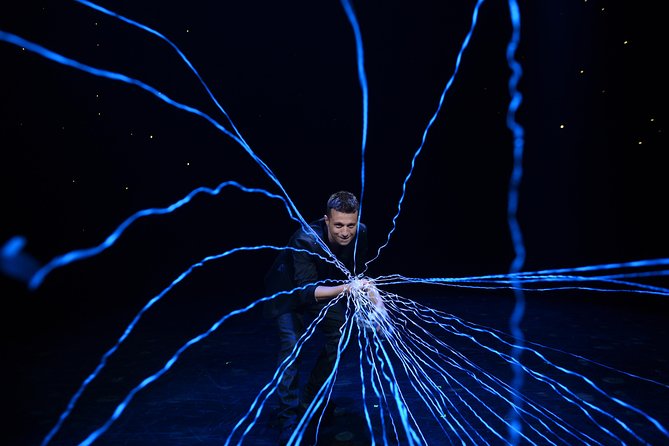 Mat Franco Magic Reinvented Nightly at the LINQ Hotel and Casino - The Unique Appeal of Mat Franco at the LINQ