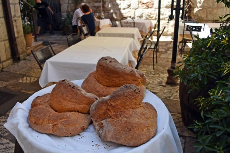 Matera: Breadmaking Workshop in a Local Bakery - Matera’s Long-Standing Bakery Tradition