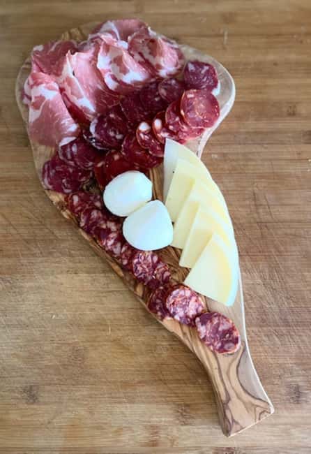 Matera: Olive Grove Tour with Tipical Products Tasting - Practical Details: Meeting Point and Accessibility