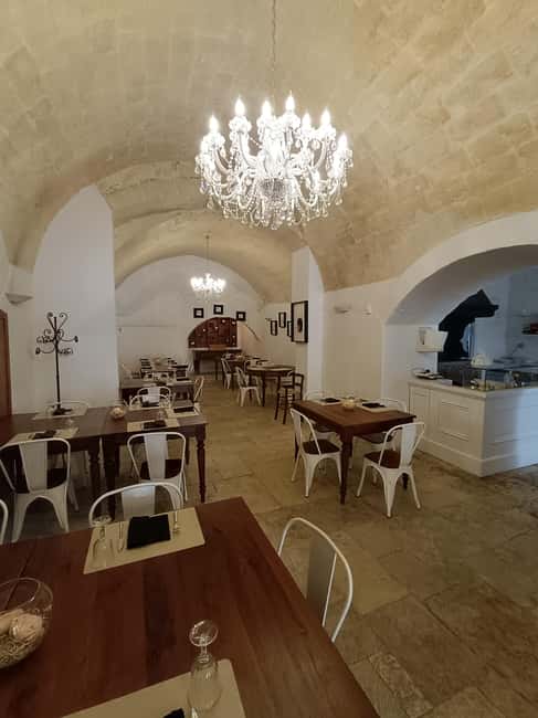 Matera: Traditional Lucanian Dinner with Wine - Key Points