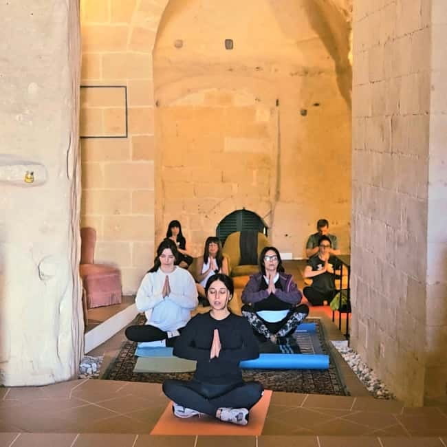 Matera: Yoga session in a Sassi cave with Breakfast - Discover Matera from a New Perspective with Yoga in a Sassi Cave