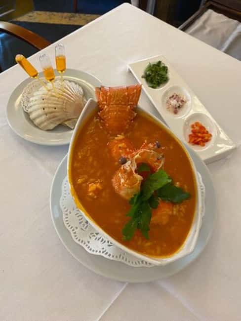 Matosinhos: A Gastronomic Experience at a Luxury Seafood Restaurant. - Accessibility and Booking Flexibility