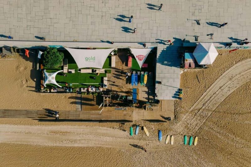 Matosinhos: Surf lesson with instructor. Option for surf lesson and healthy meal - Discover Surfing and Healthy Eats at Matosinhos Beach