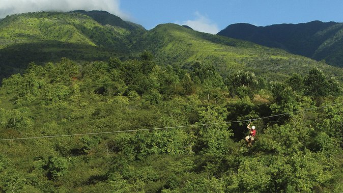 Maui 8 line Zipline Adventure: Soar above valleys & Island views - Physical Requirements and Age Restrictions
