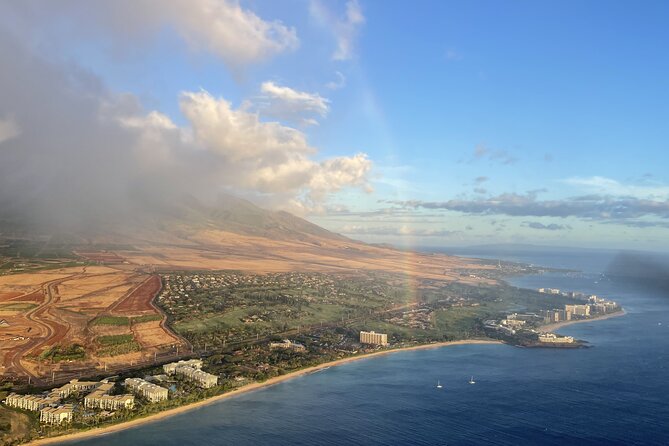 Maui -PRIVATE- Air Tour FUN: 3 Islands: (2-5 people): SEE it ALL! - The Private Cabin: Comfort and Privacy