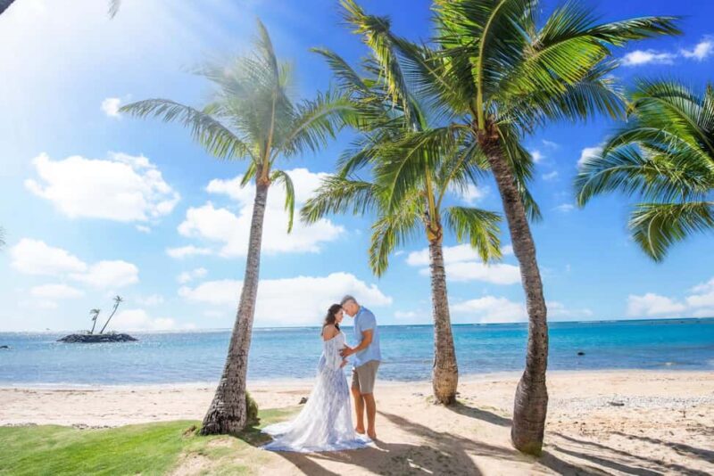 Maui: Professional Photographer Couples and Families - Key Points