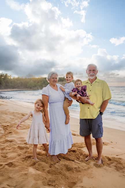 Maui: Professional Photographer Couples and Families - Starting a Maui Photo Session with Local Experts