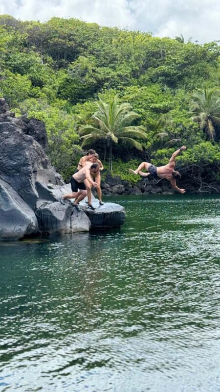 Maui: Road to Hana Tour with Photos and Music Video - Exploring the Black Sand Beach and Salt Water Pond