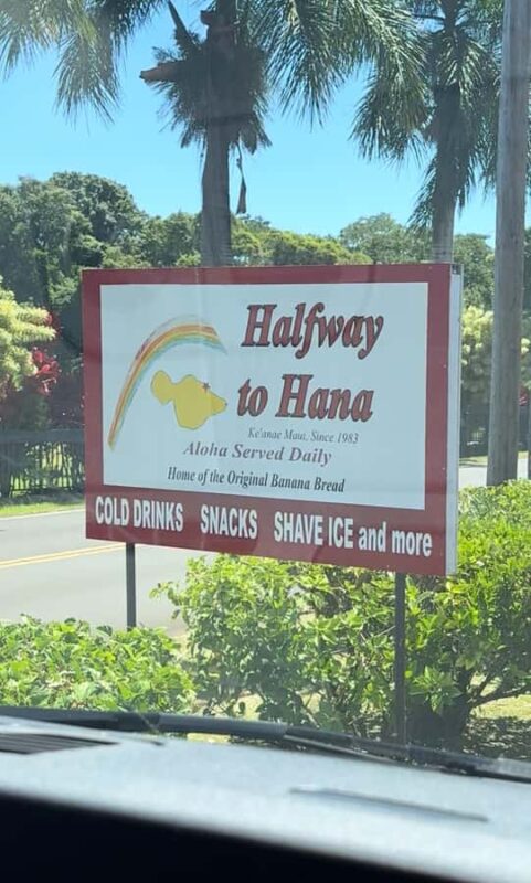 Maui's Sea Turtle & Waterfalls: Taste of Hana Guided Tour - Watching Windsurfers and Spotting Sea Turtles at Hookipa Beach