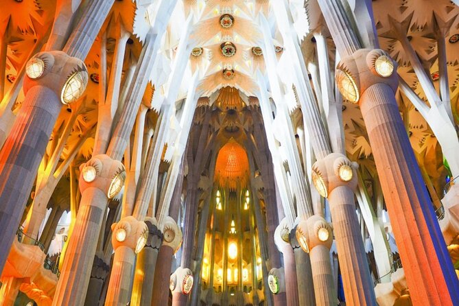 Max 6 People Full-Day Tour Barcelona, Sagrada Familia, Parc Guell - The Value of a Semi-Private Experience in Barcelona