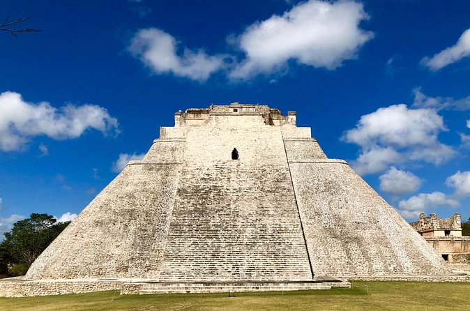 Mayan Dreams 4 Days & 3 Nights trip - Uxmal’s Architectural Marvels