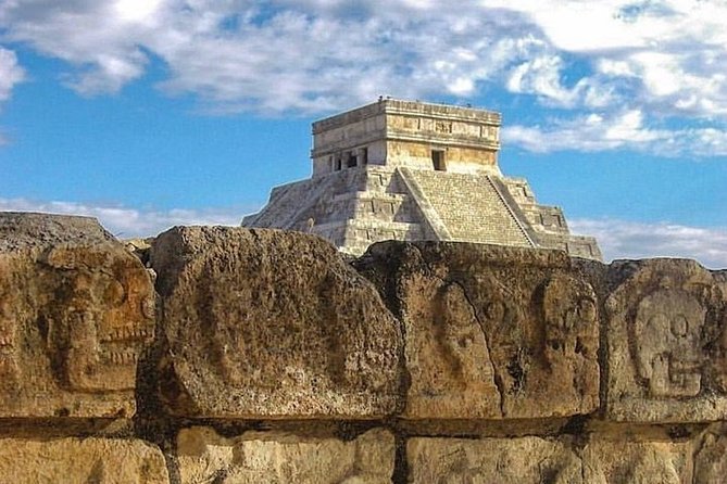 Mayan Experience at Chichen Itza Ruins! Round Transportation from Cancun - Dining and Refreshments on the Tour