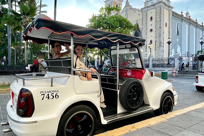 Mazatlan Pulmonia Experience - Witnessing the Tradition of Punta de Clavadistas