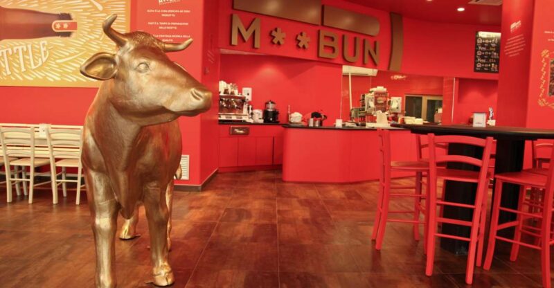 MBun Hamburger Shop and Open Bus Turin - Exploring Unseen Sights on the Blue Route