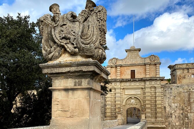 Mdina and Rabat Private Walking Tour - Admiring the Banca Giuratale and the Metropolitan Cathedral of Saint Paul