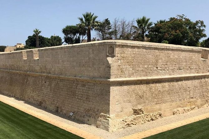 Mdina and Rabat Walking Tour inc. Catacombs and St. Paul's Grotto - Discovering Mdina’s Palaces and Religious Buildings