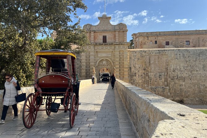 Mdina and Rabat Walking Tour inc. Catacombs and St. Paul's Grotto - Walking the Medieval Walls and Visiting Greeks Gate