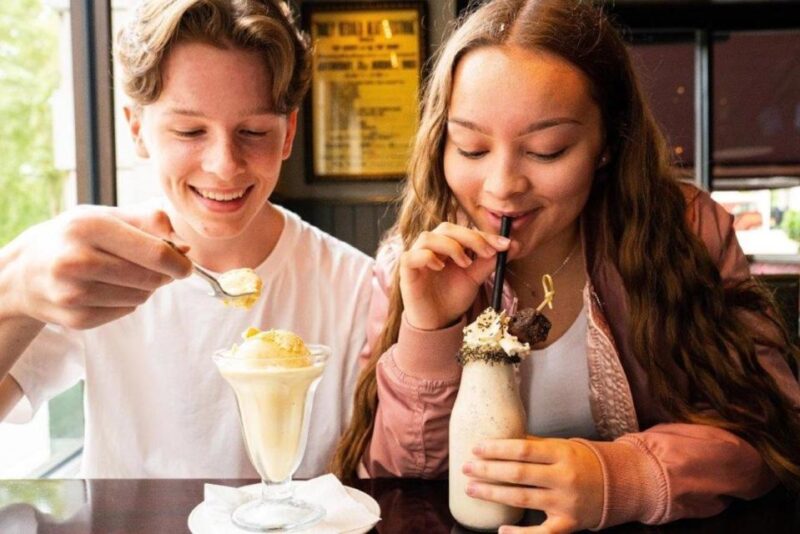 Meal at the Hard Rock Cafe New Orleans - The Beverages and Merchandise Options