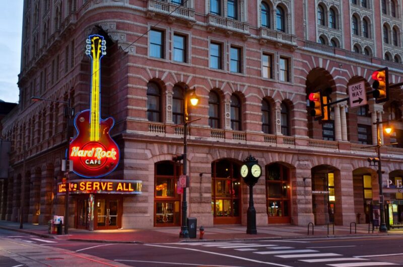 Meal at the Hard Rock Cafe Philadelphia - Key Points
