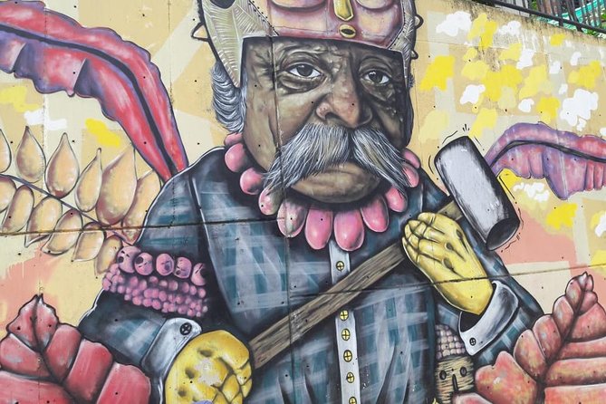 Medellín & Comuna 13 Private Tour - Exploring Comuna 13’s Vibrant Street Art and Community