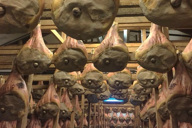 Medieval castles walled towns, Renaissance villas, ceramic, south Euganean Hills - Scenic Drives and Comfortable Transportation