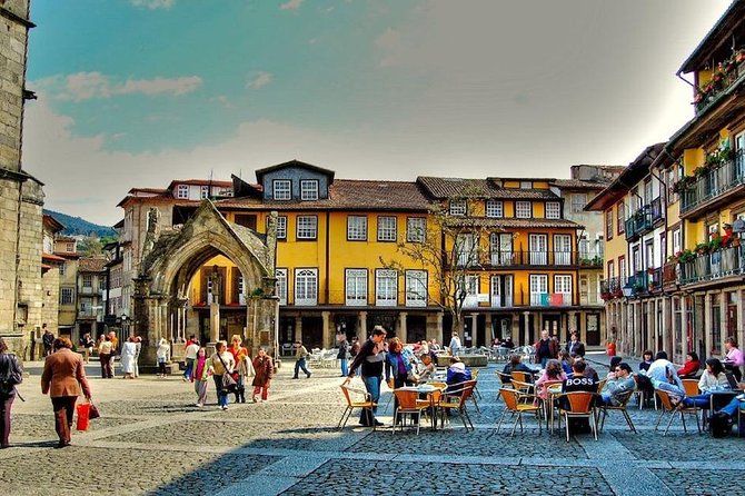 Medieval Guimarães- by Dusk or Day time -from Porto or Braga - Key Points