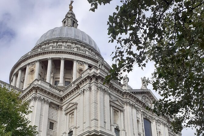 Medieval History Walking Tour from The Tower of London - Exploring Maritime and Medieval Heritage at HMS Belfast and London Bridge