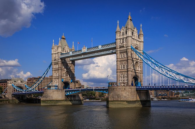Medieval London: A Self-Guided Audio Tour from Monument to the Tower of London - The Rich History of the Tower of London