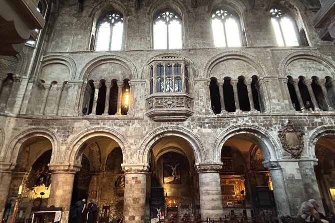 Medieval London Walking Tour Oxford PhD Historian Guide - The Knights Templar and the Mystique of Temple Church