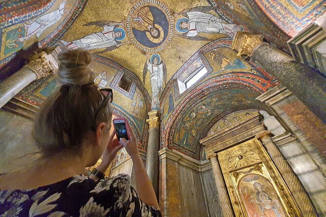 Medieval Mosaics Tour in Rome including St. Mary Major & St. Praxedes Basilicas - Exploring the Basilica di Santa Maria Maggiore