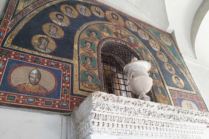 Medieval Mosaics Tour in Rome including St. Mary Major & St. Praxedes Basilicas - The Value of This Medieval Mosaic Tour