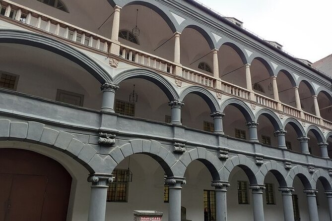 Medieval Munich Private Tour: A Journey Through the Middle Ages - St. Peters Church: Munich’s First Church With Medieval Relics